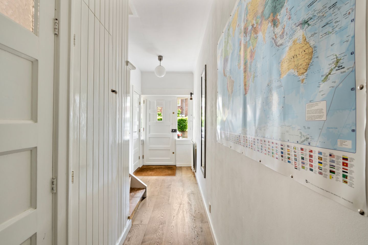 Photo 10 of Maclaine Pontstraat 40