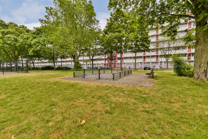 Foto 17 van Jacques Urlusplantsoen 183