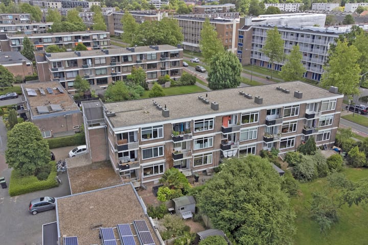 Foto 4 van Reviusstraat 16