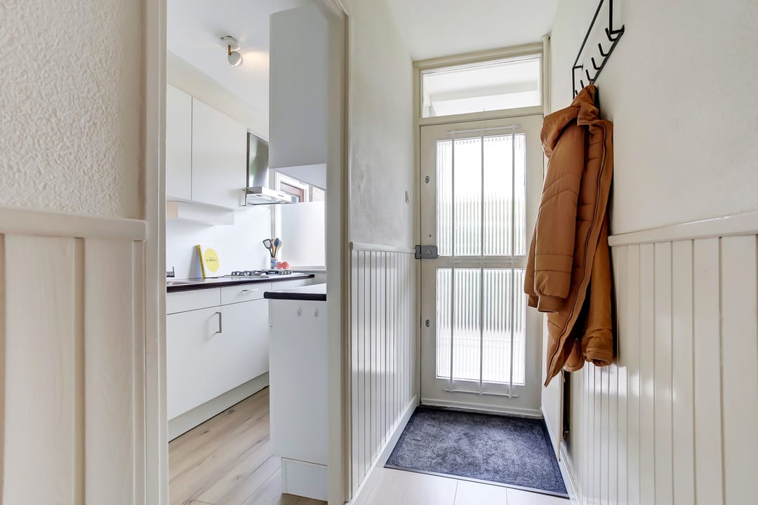 Foto 7 van Reviusstraat 16