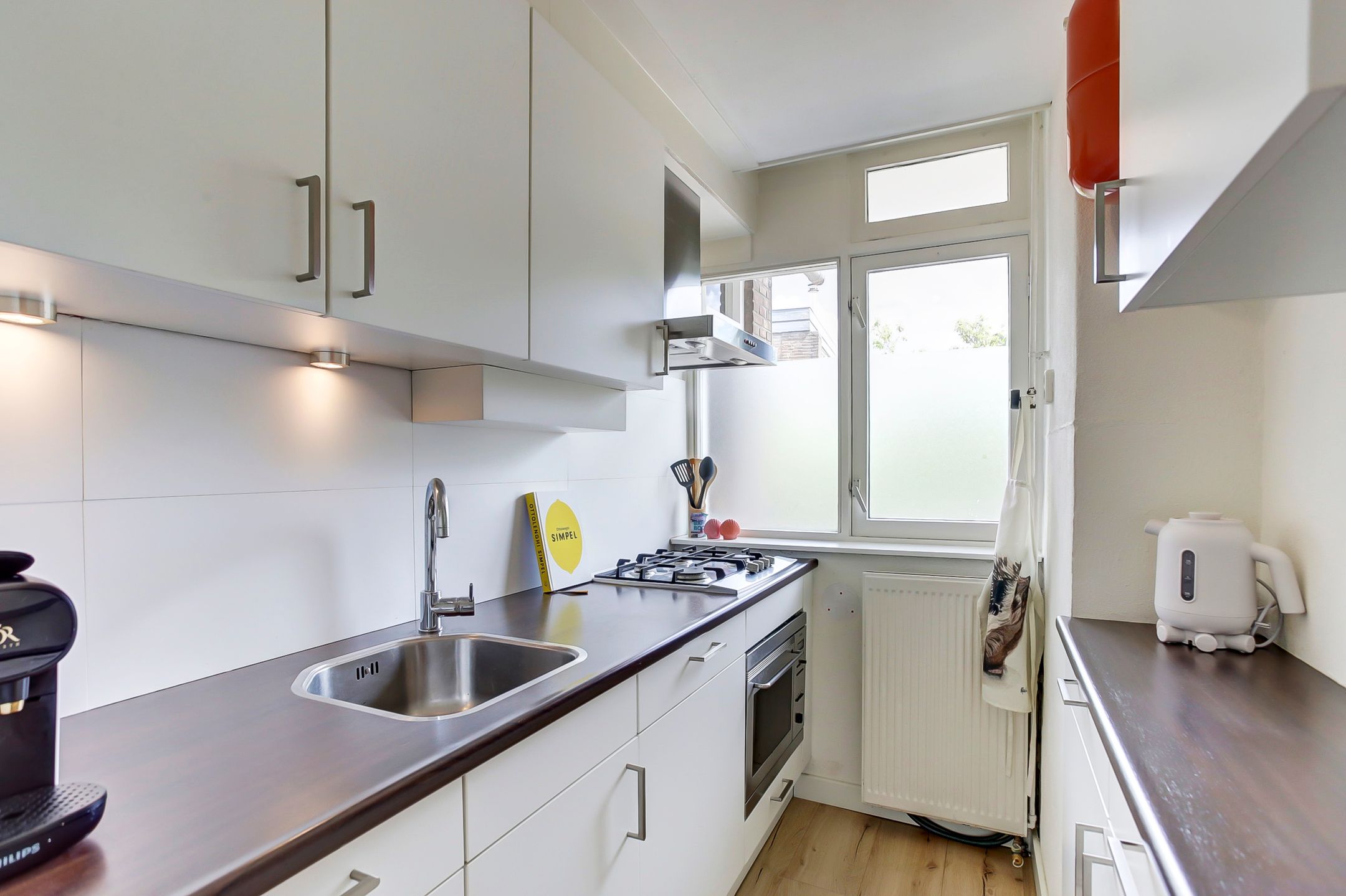 Foto 9 van Reviusstraat 16