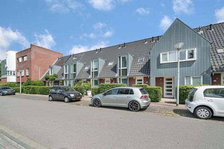 Foto 29 van Tuinwal 82