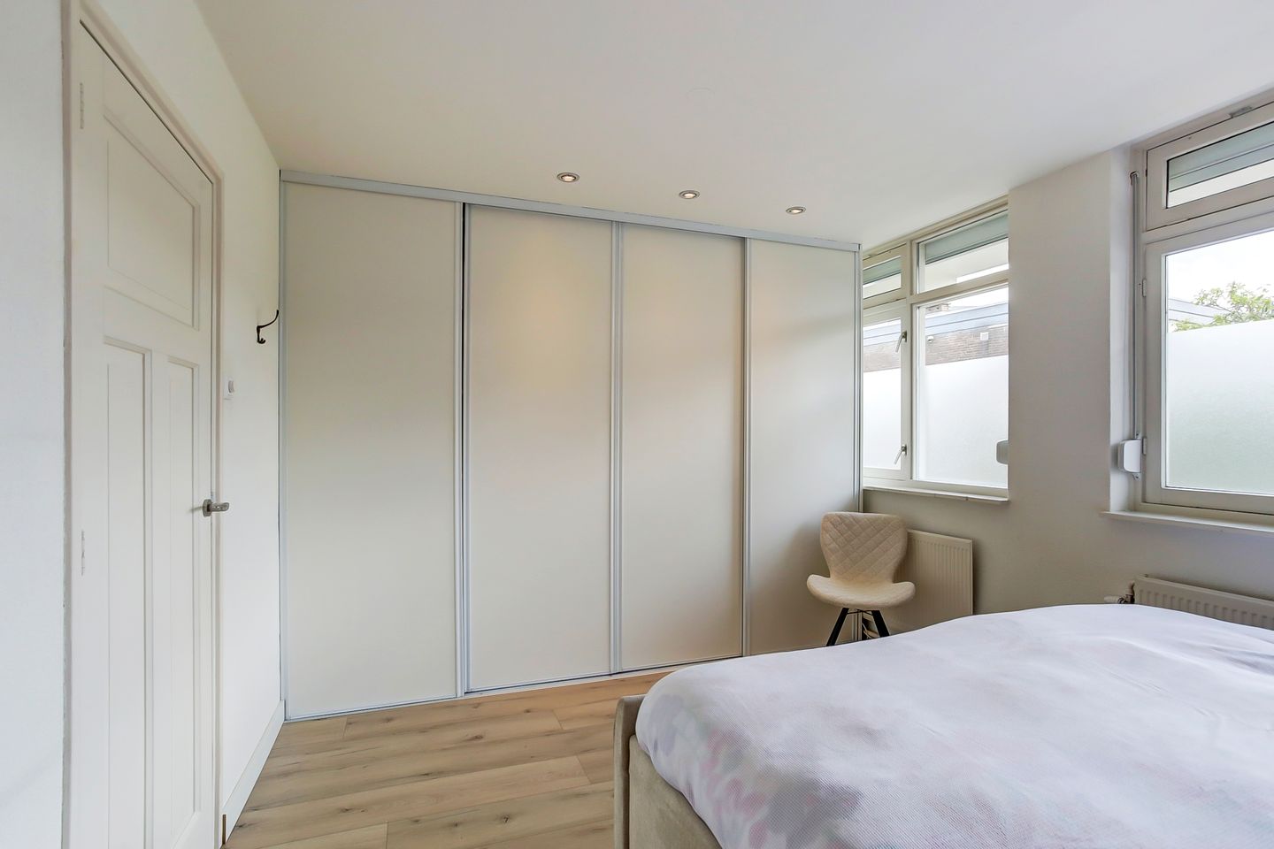 Foto 20 van Reviusstraat 16