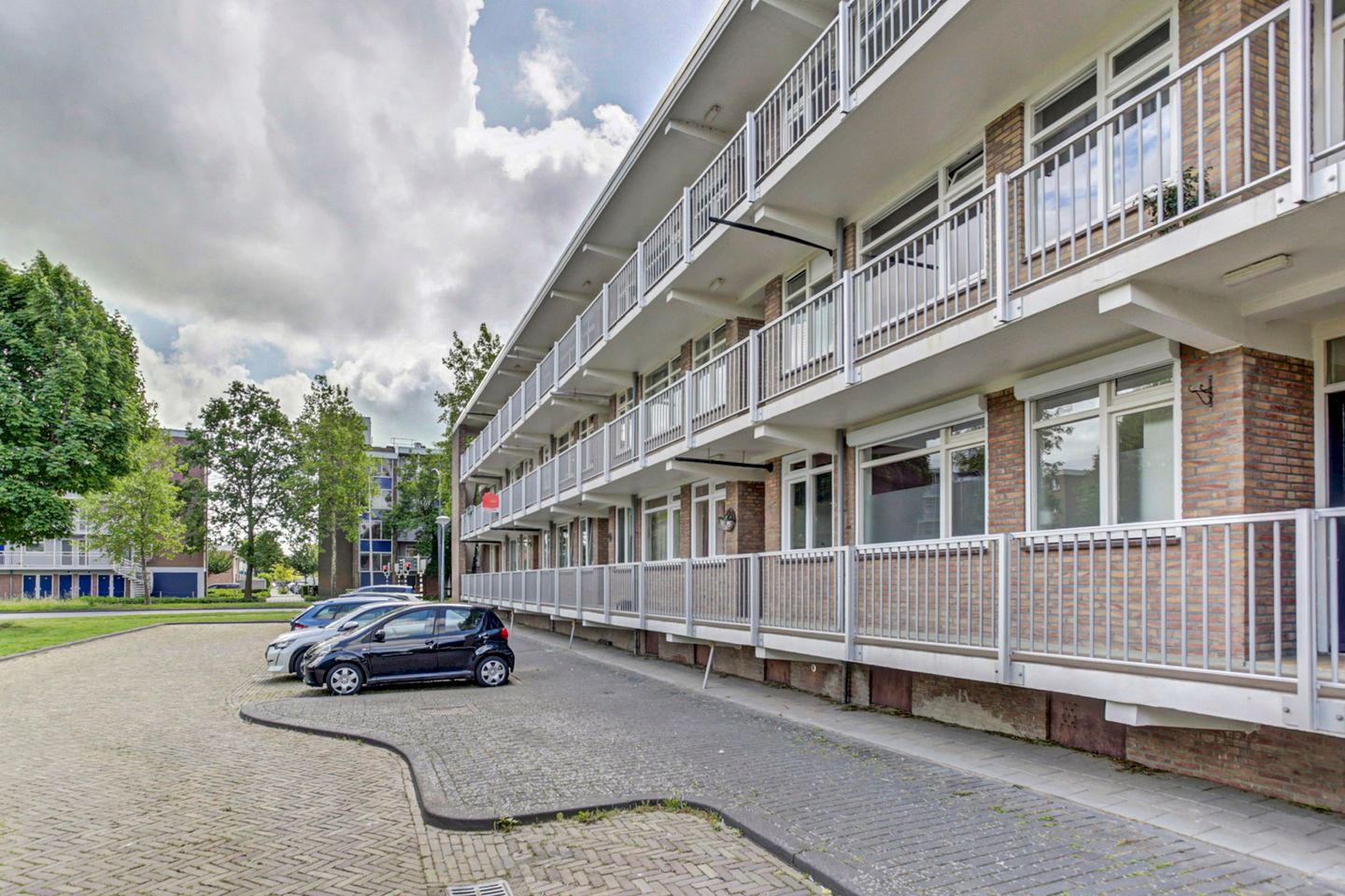 Foto 29 van Reviusstraat 16