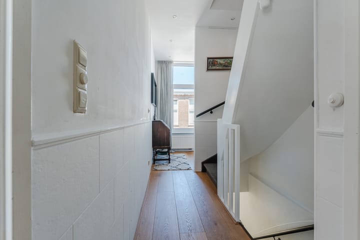 Foto 7 van Van Egmondstraat 6