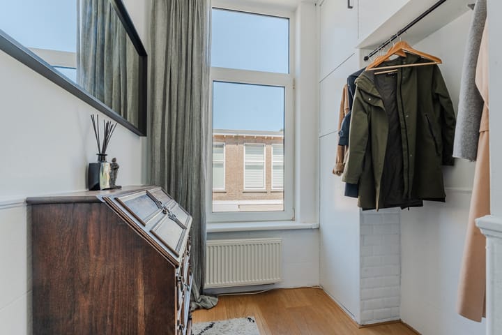 Foto 8 van Van Egmondstraat 6