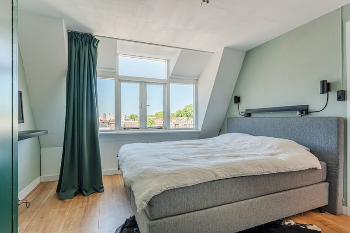 Foto 24 van Van Egmondstraat 6