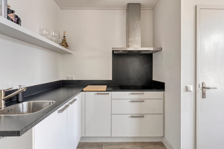 Foto 11 van Beukerstraat 19-B