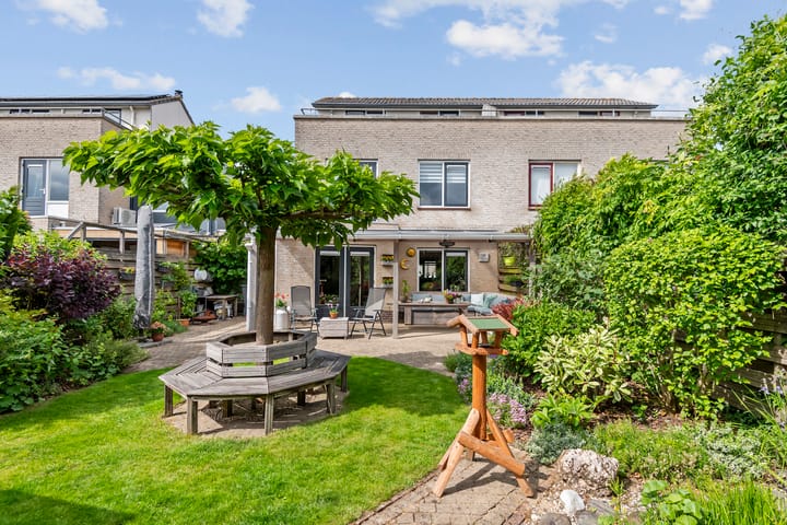 Foto 2 van P. Westdorpstraat 8