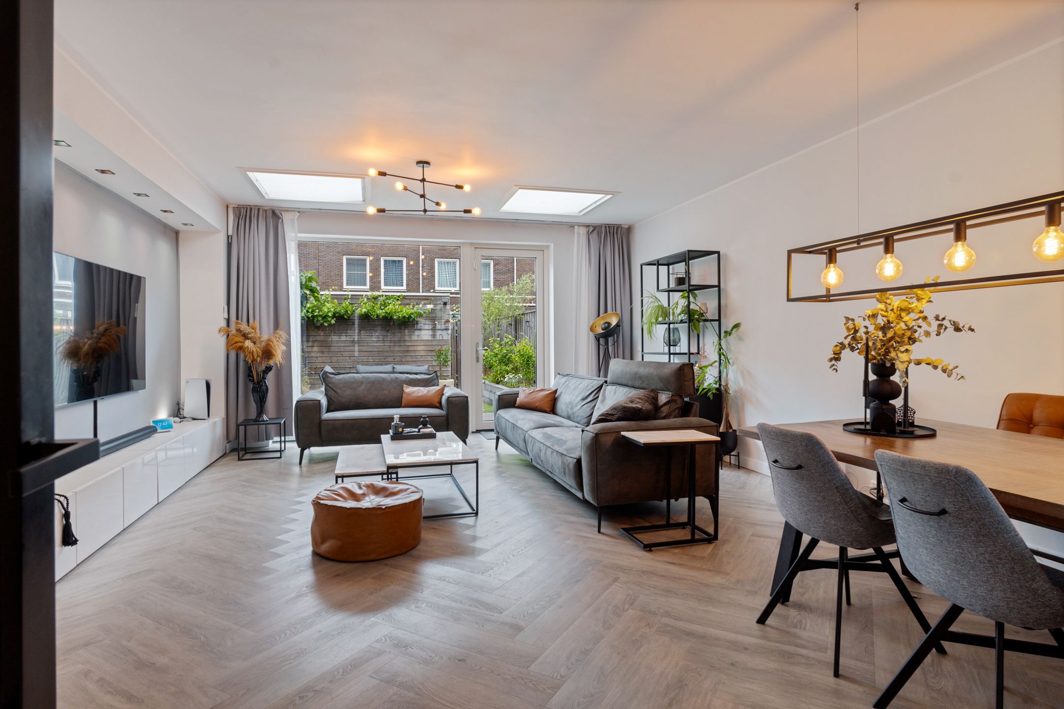 Pieter van den Hoogenbandstraat, 23, Schiedam, 3118JV, Zuid-Holland, Nederland 23 