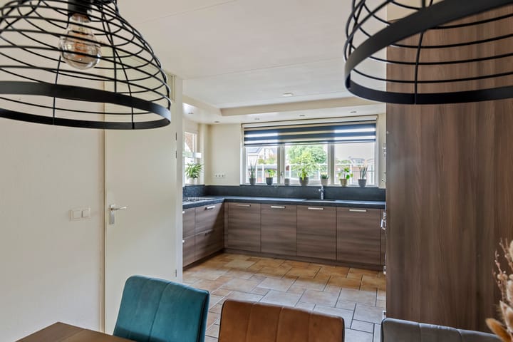 Foto 16 van P. Westdorpstraat 8