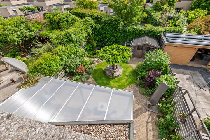 Foto 51 van P. Westdorpstraat 8