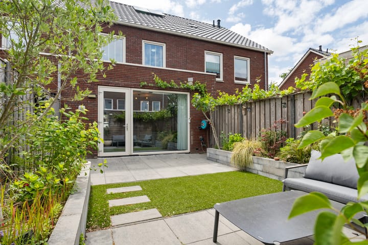 Foto 50 van Pieter van den Hoogenbandstraat 23