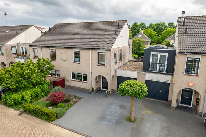 Foto 58 van P. Westdorpstraat 8