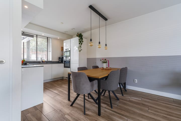 Foto 15 van Jacob van Oudenhovenstraat 35