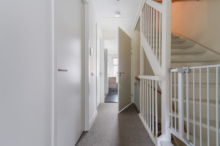 Foto 24 van Jacob van Oudenhovenstraat 35