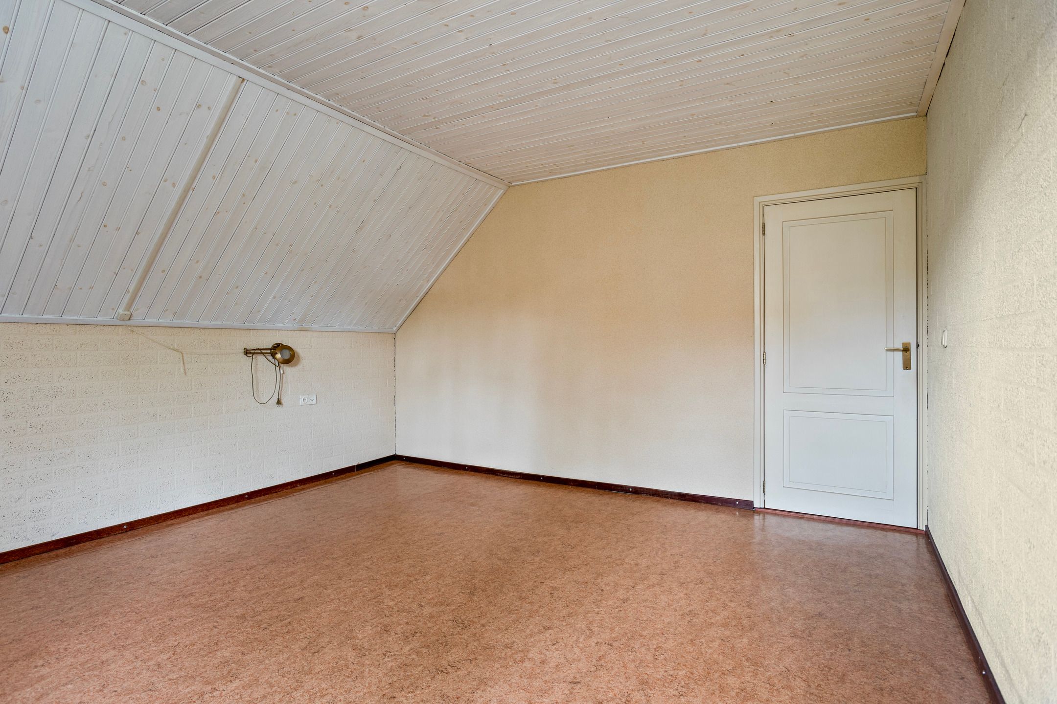 Foto 21 van Loonsestraat 1-A