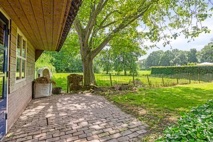 Foto 38 van Loonsestraat 1-A