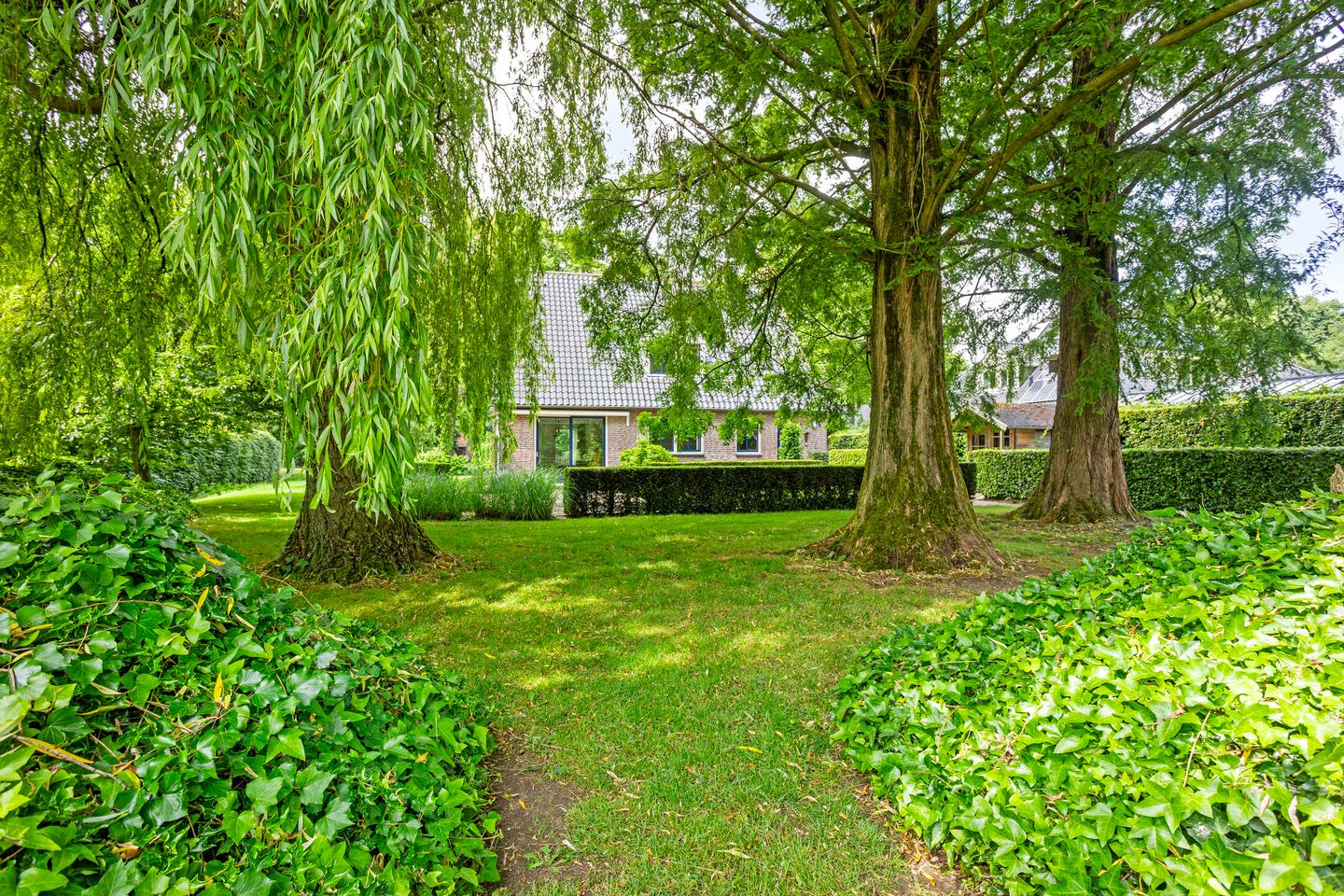 Foto 40 van Loonsestraat 1-A