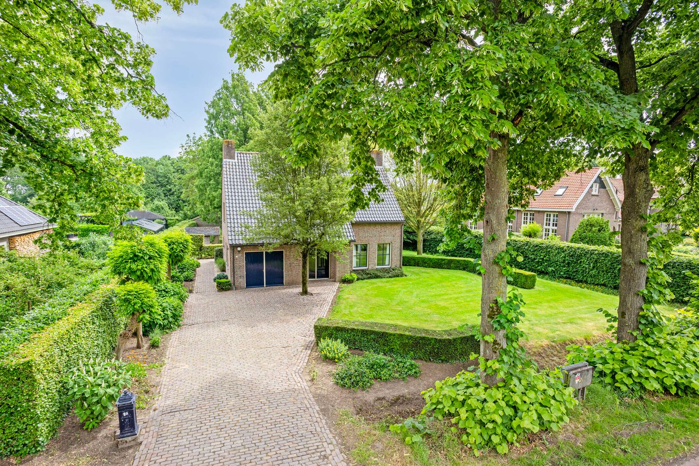 Foto 50 van Loonsestraat 1-A