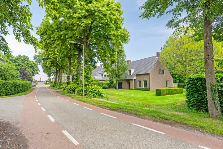 Foto 52 van Loonsestraat 1-A