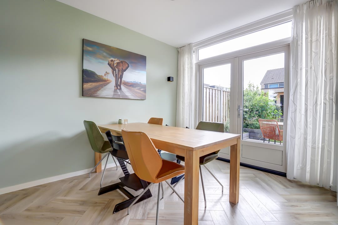 Foto 8 van Madelieflaan 28