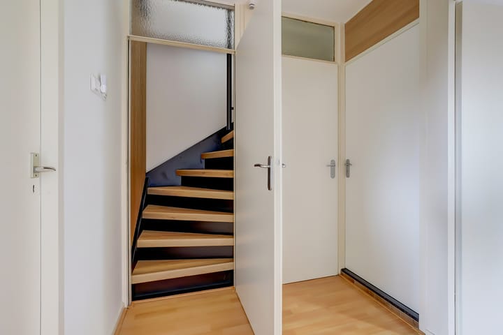 Photo 10 of Madelieflaan 28