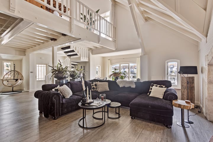 Photo 5 of Pluto 200