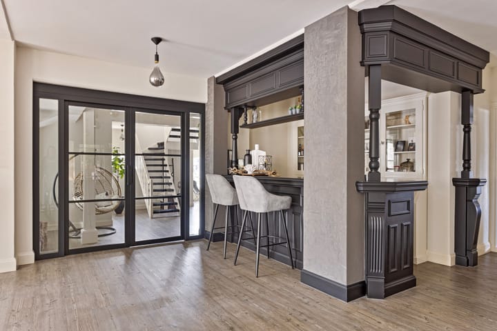 Photo 6 of Pluto 200