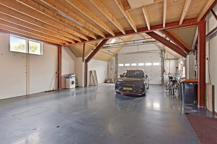 Photo 24 of Pluto 200