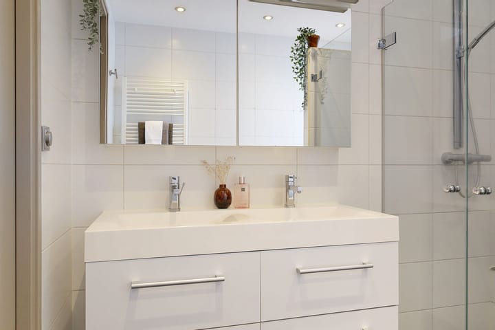 Foto 23 van Burt Bacharachstraat 139