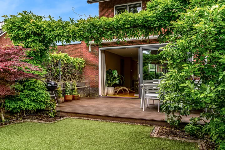 Foto 36 van Burt Bacharachstraat 139