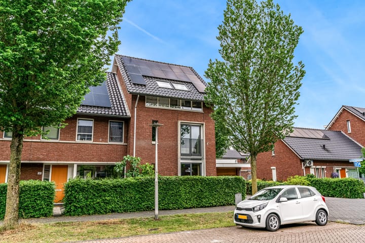 Foto 39 van Burt Bacharachstraat 139