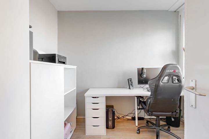 Photo 32 of Mgr. W.M. Bekkerslaan 6