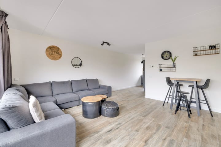 Photo 12 of Veerweg 40