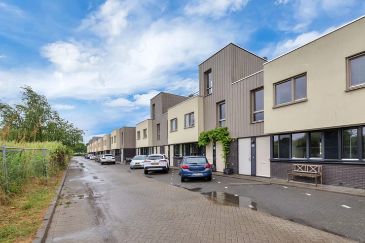 Photo 42 of Veerweg 40