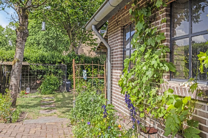 Foto 22 van Musschenbroekstraat 5