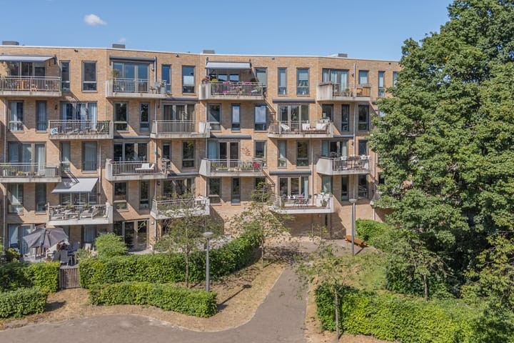 Foto 38 van Berlagelaan 20