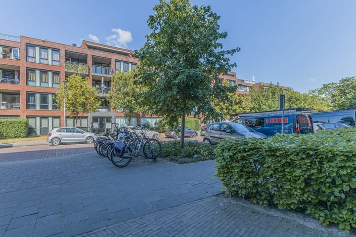 Foto 40 van Berlagelaan 20