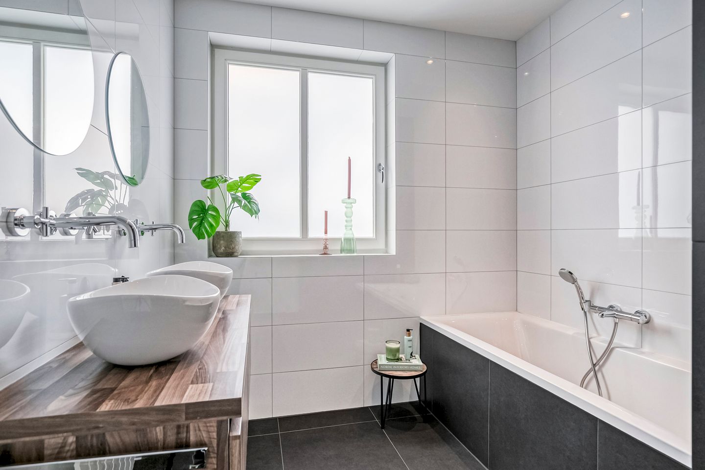 Photo 4 of Hageheld 4