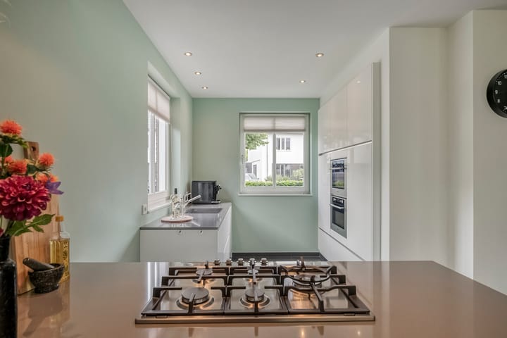 Foto 9 van Hageheld 4