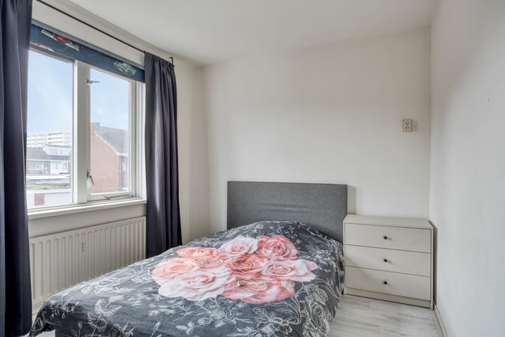 Foto 18 van Aert van Nesstraat 31