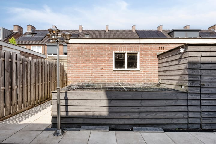 Foto 30 van Aert van Nesstraat 31