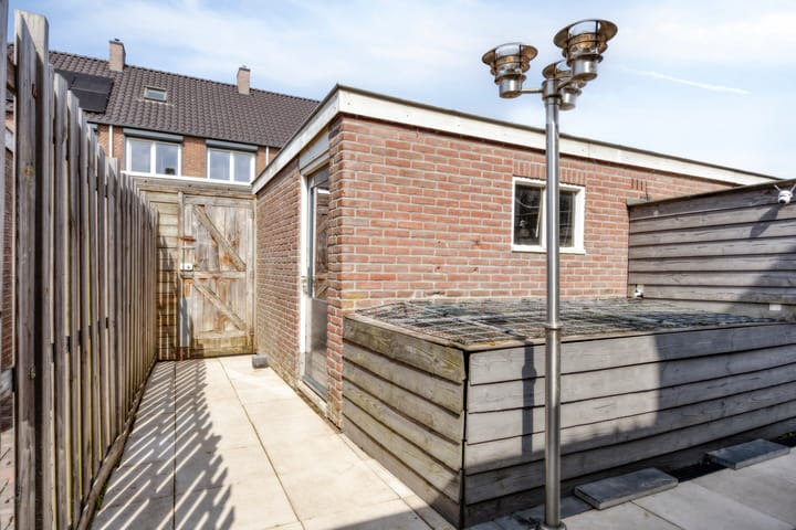 Foto 31 van Aert van Nesstraat 31