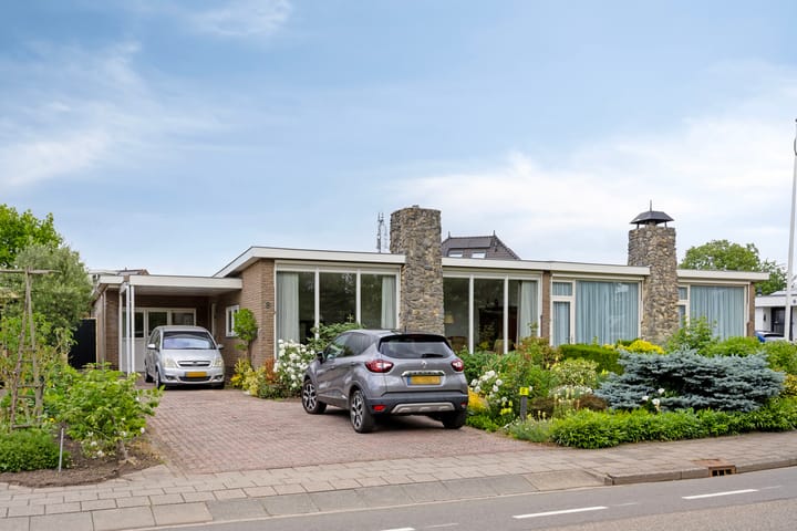 Foto 1 van Acacialaan 8