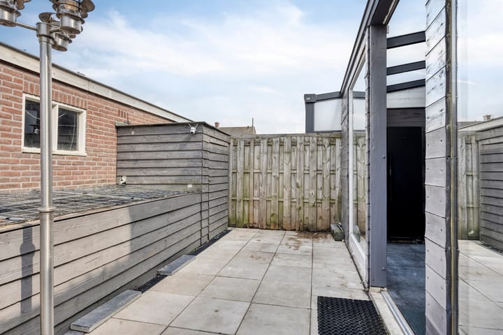 Foto 32 van Aert van Nesstraat 31