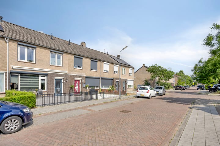 Foto 39 van Aert van Nesstraat 31