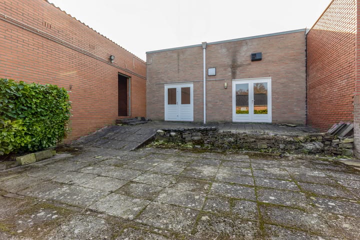 Photo 16 of Putstraat 82