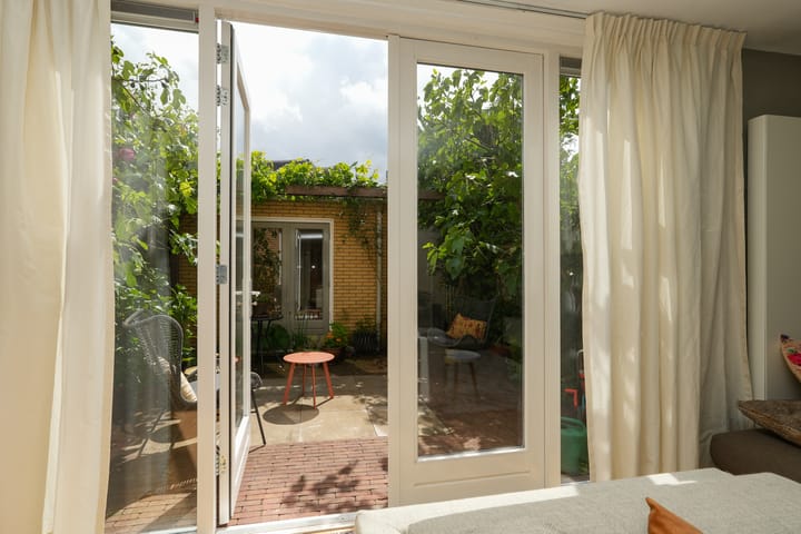 Photo 8 of Ten Hoetstraat 10-A