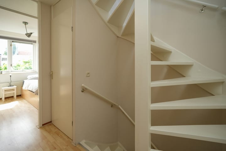 Photo 25 of Ten Hoetstraat 10-A